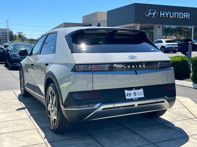 Certified 2024 Hyundai Ioniq 5 SEL RWD image 9