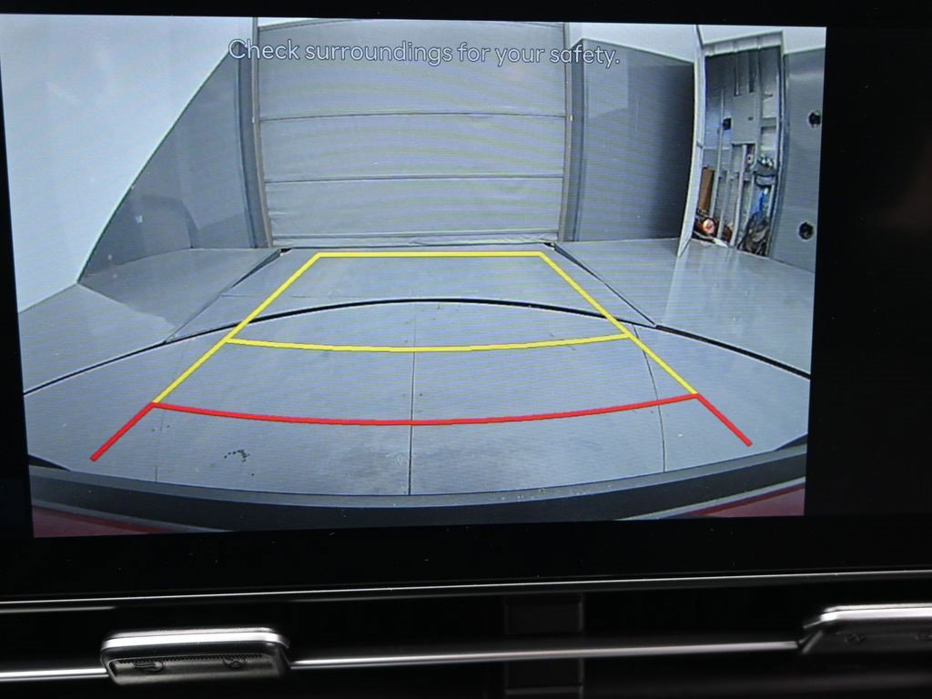 Used 2025 Hyundai Kona SEL image 27