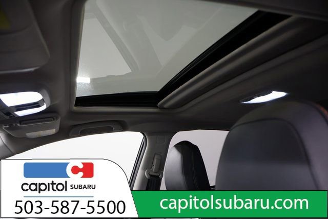 Used 2020 Subaru Crosstrek 2.0i Limited w/ Moonroof Package w/Navigation AWD/4WD image 14