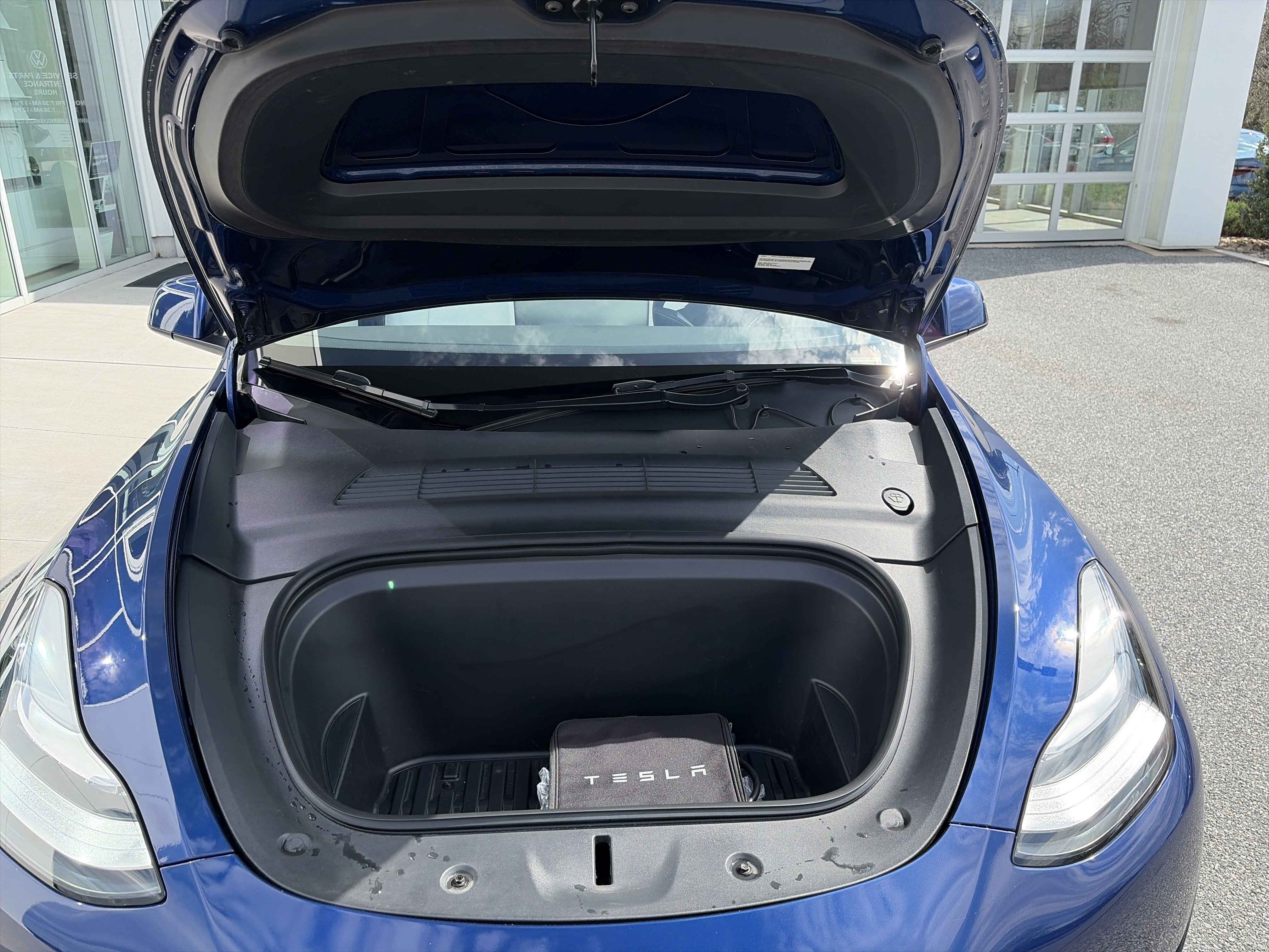Used 2022 Tesla Model Y Long Range image 33