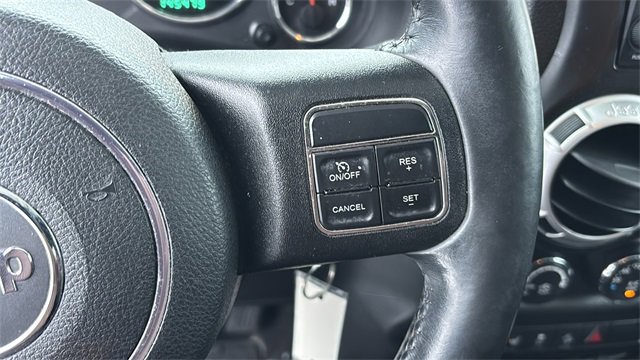 Used 2014 Jeep Wrangler Unlimited Sahara w/ Connectivity Group image 12