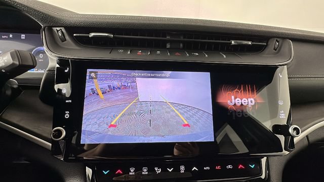 New 2026 Jeep Grand Cherokee L 4WD image 28