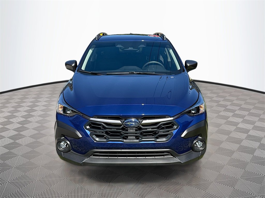 Used 2024 Subaru Crosstrek 2.0i Premium image 2