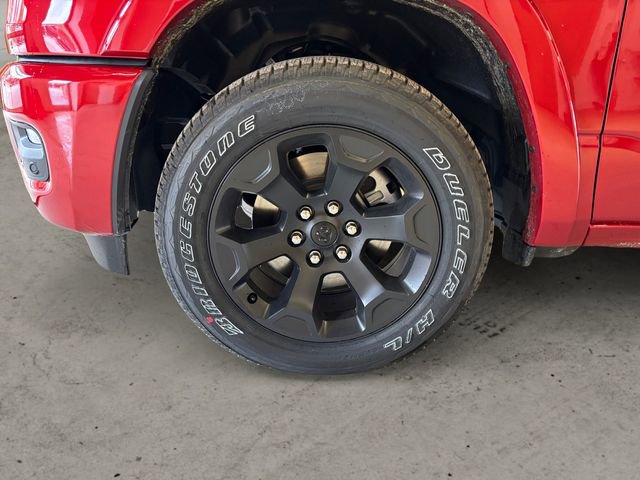 New 2026 RAM 1500 4x4 Crew Cab image 15