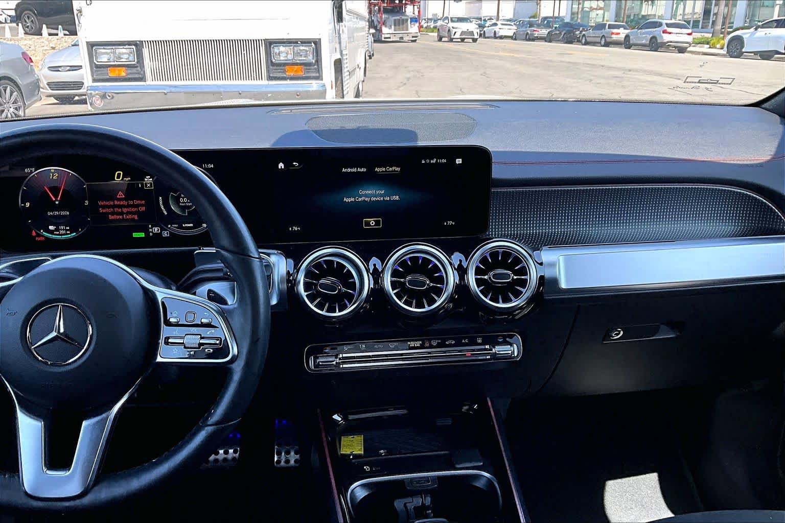 Used 2023 Mercedes-Benz EQB 300 4MATIC image 6