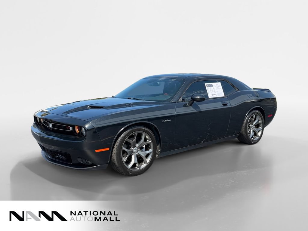Used 2015 Dodge Challenger R/T Plus RWD image 1