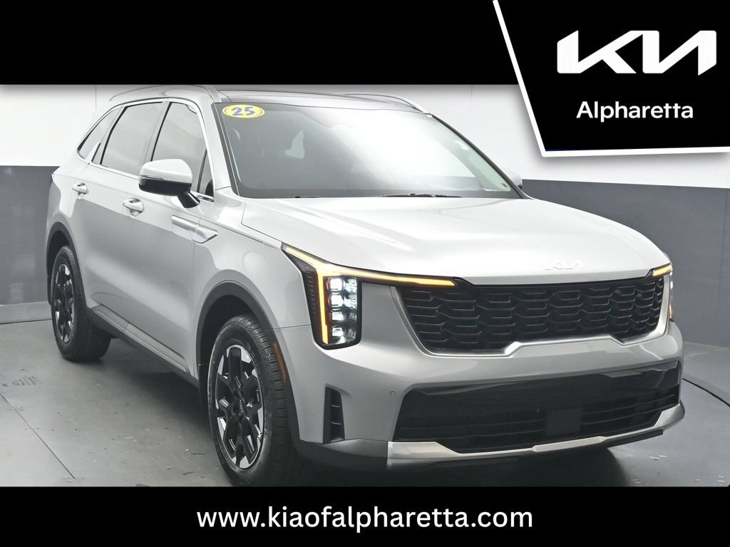 Used 2025 Kia Sorento S w/ Panoramic Sunroof Package