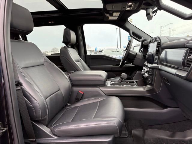 Used 2025 Ford F150 Lariat w/ Equipment Group 501A Mid image 10