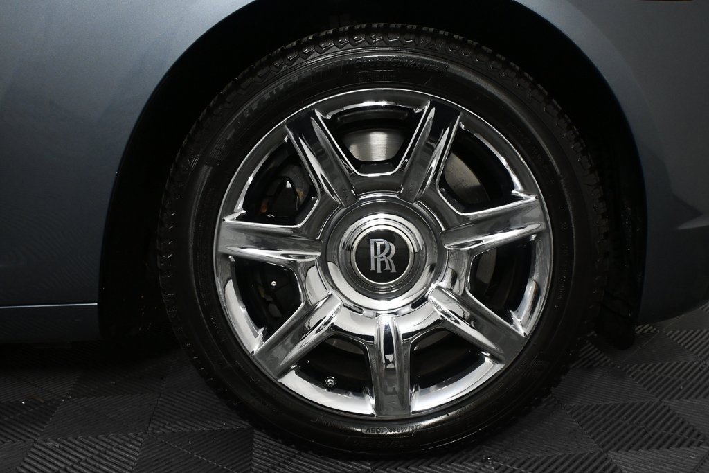 Used 2010 Rolls-Royce Ghost image 35