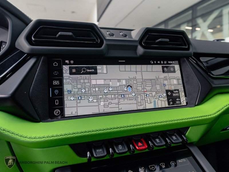 Used 2025 Lamborghini Urus SE AWD/4WD image 10