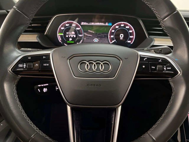 Used 2024 Audi Q8 e-tron Premium Plus w/ Premium Plus Package AWD/4WD image 37