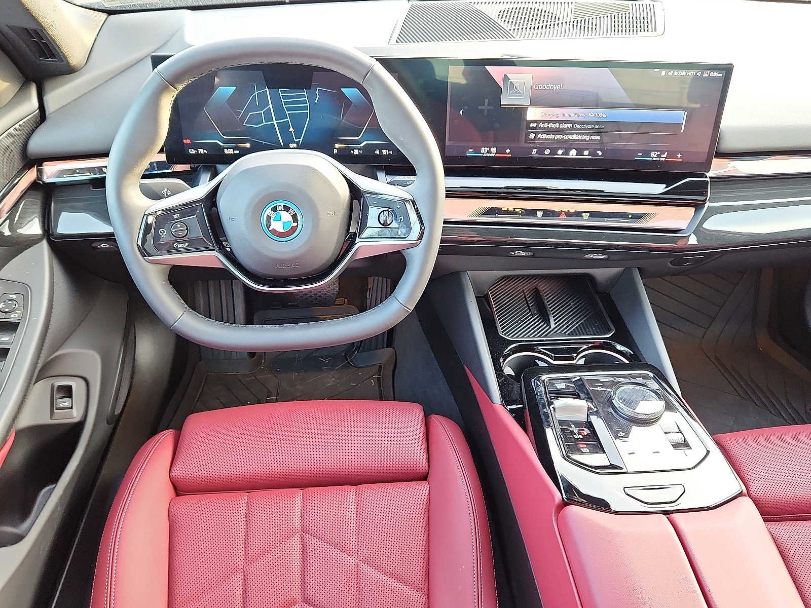 Used 2024 BMW i5 eDrive40i w/ Convenience Package image 11