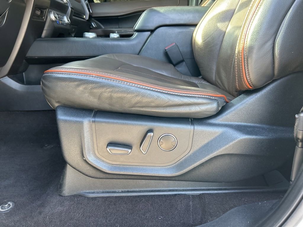 Used 2021 Ford Expedition Max King Ranch image 16