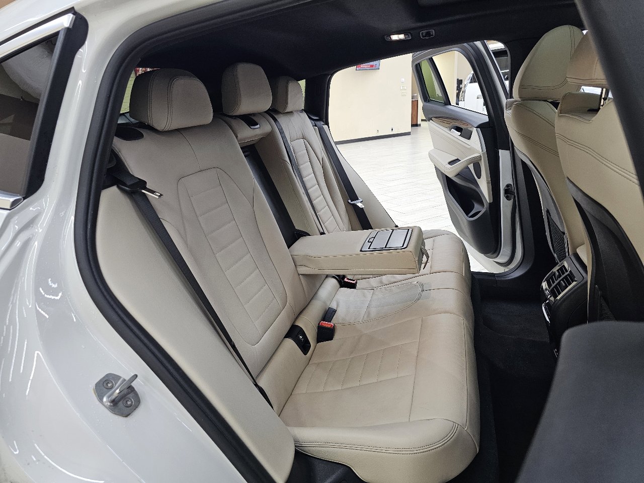 Used 2020 BMW X4 xDrive30i w/ Executive Package image 24