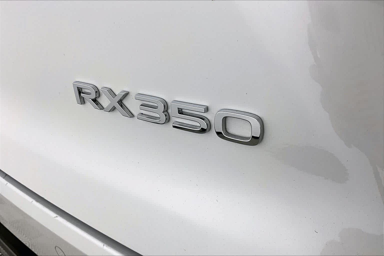 Certified 2024 Lexus RX 350 FWD w/ Technology Package image 9