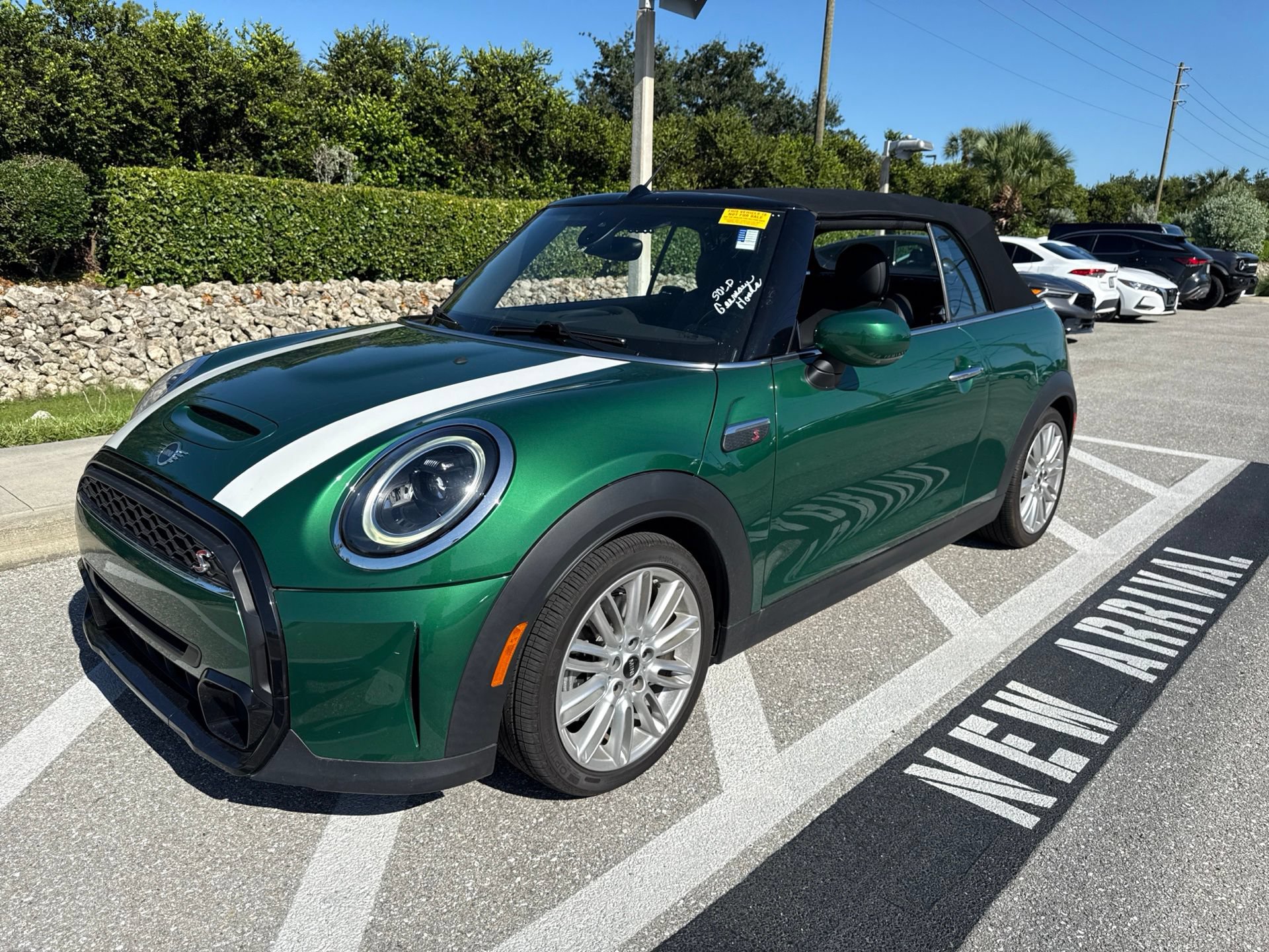 Used 2024 MINI Cooper S FWD video 1