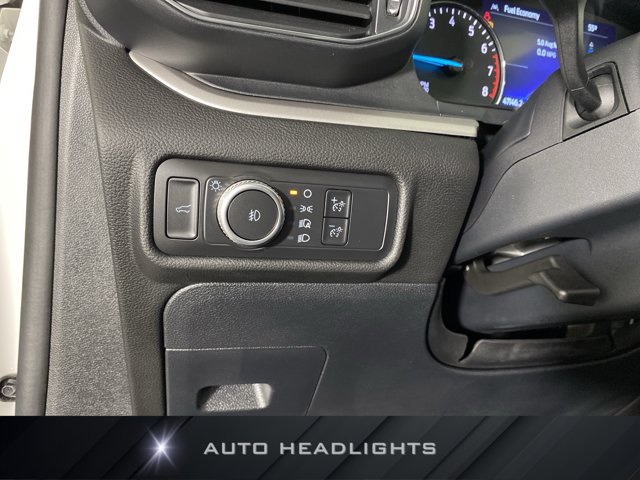 Used 2022 Ford Explorer XLT w/ Equipment Group 202A AWD/4WD image 26