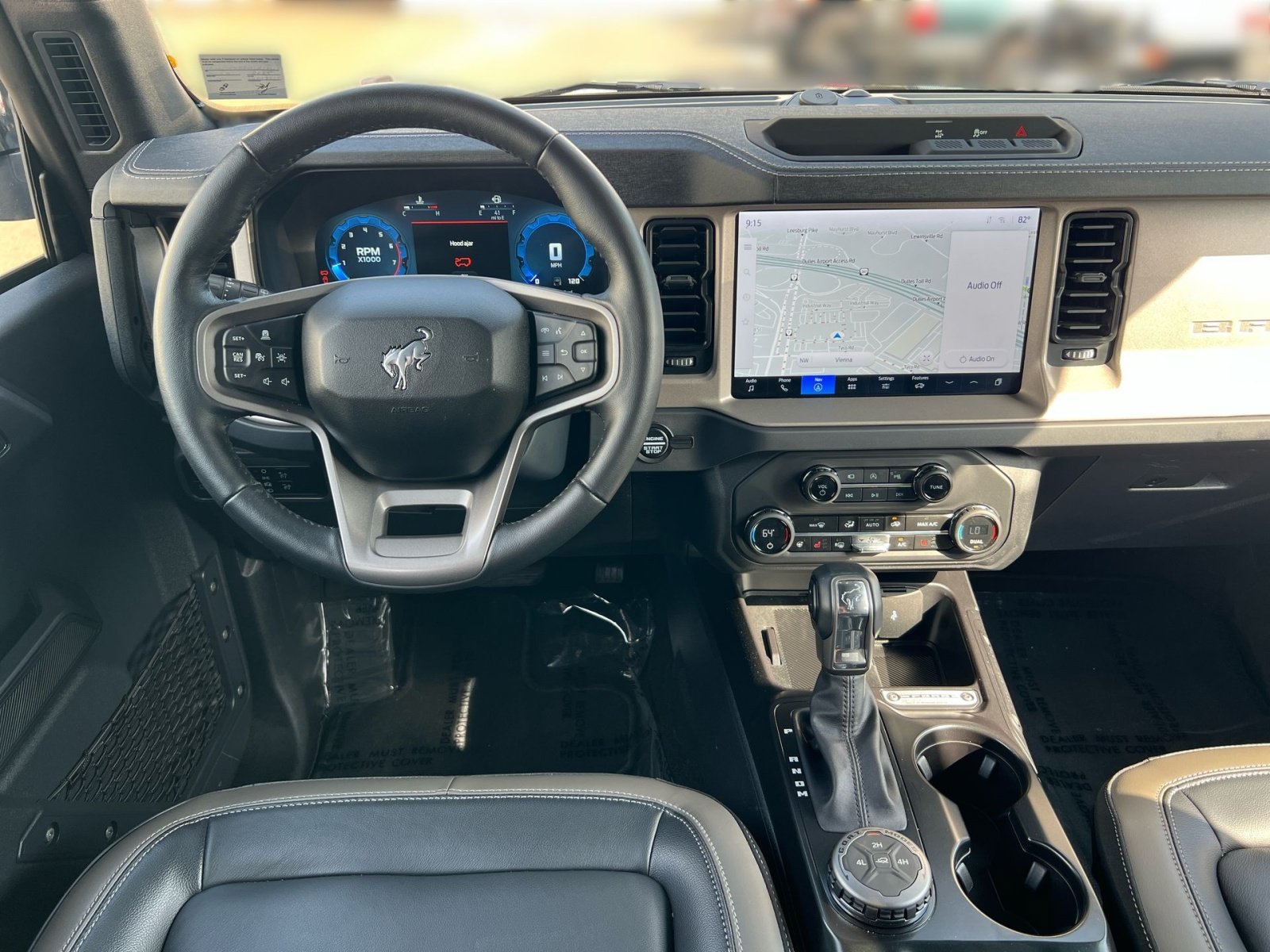 Used 2025 Ford Bronco Outer Banks AWD/4WD image 22