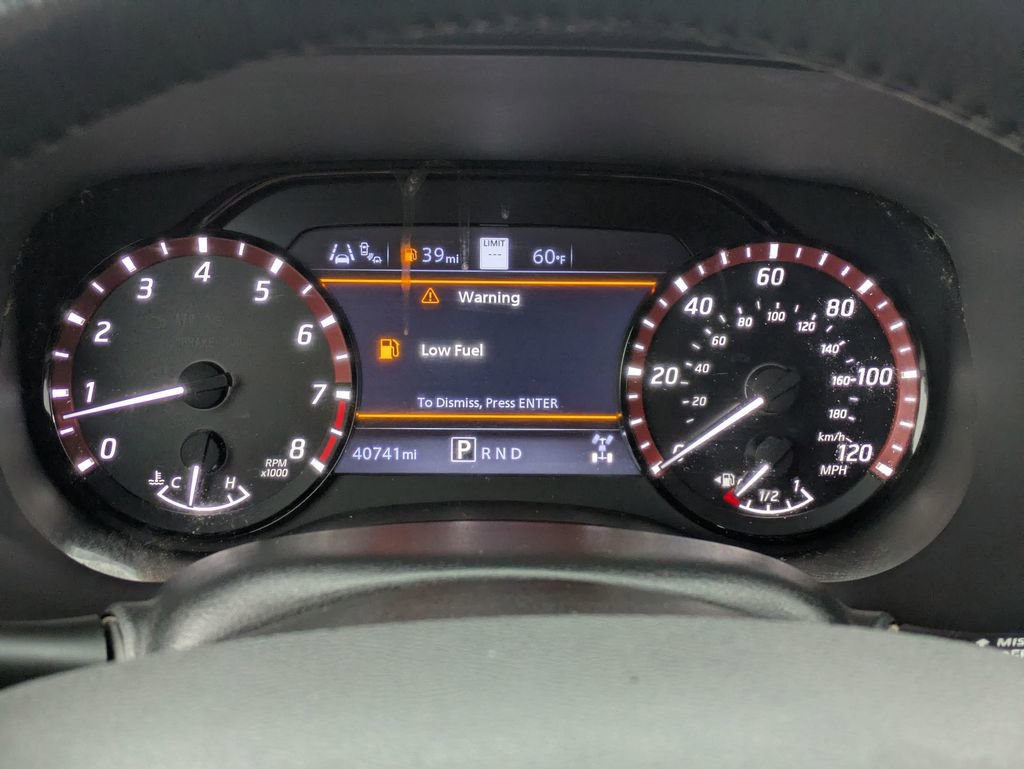 Used 2022 Nissan Frontier PRO-4X w/ Pro-4X Premium Package image 17