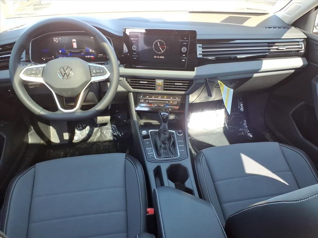 New 2026 Volkswagen Jetta SE FWD image 9