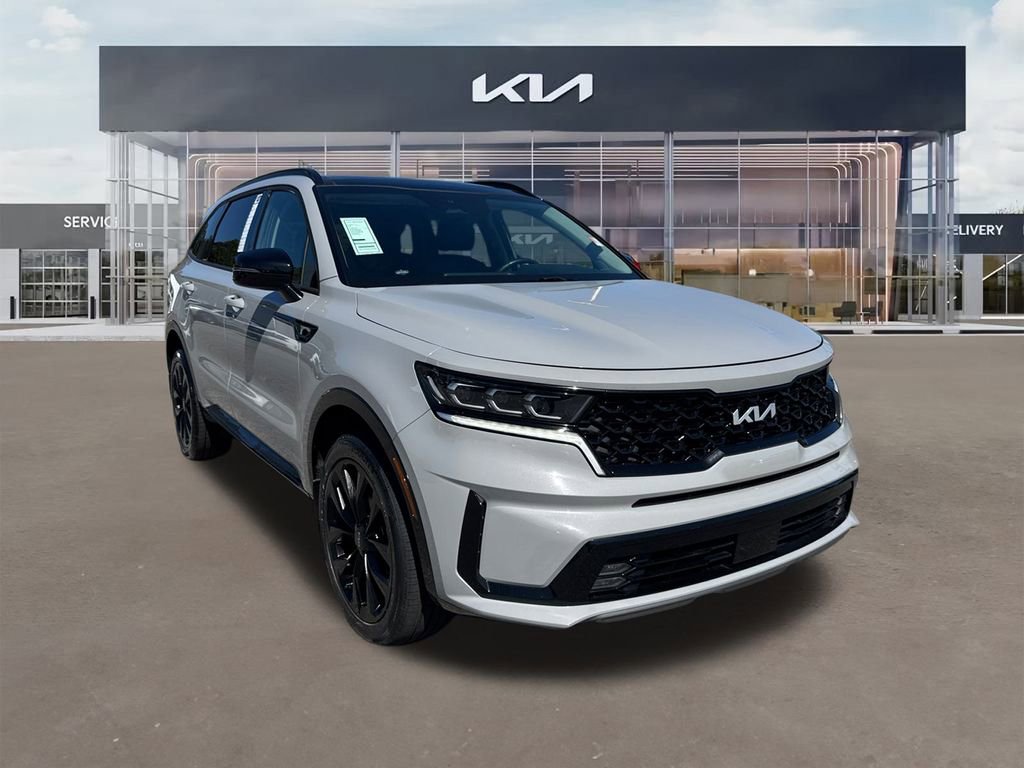 Used 2023 Kia Sorento SX