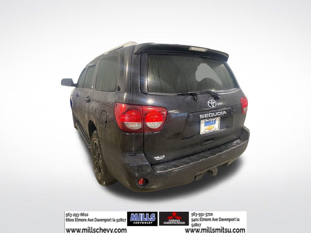 Used 2019 Toyota Sequoia SR5 AWD/4WD image 7