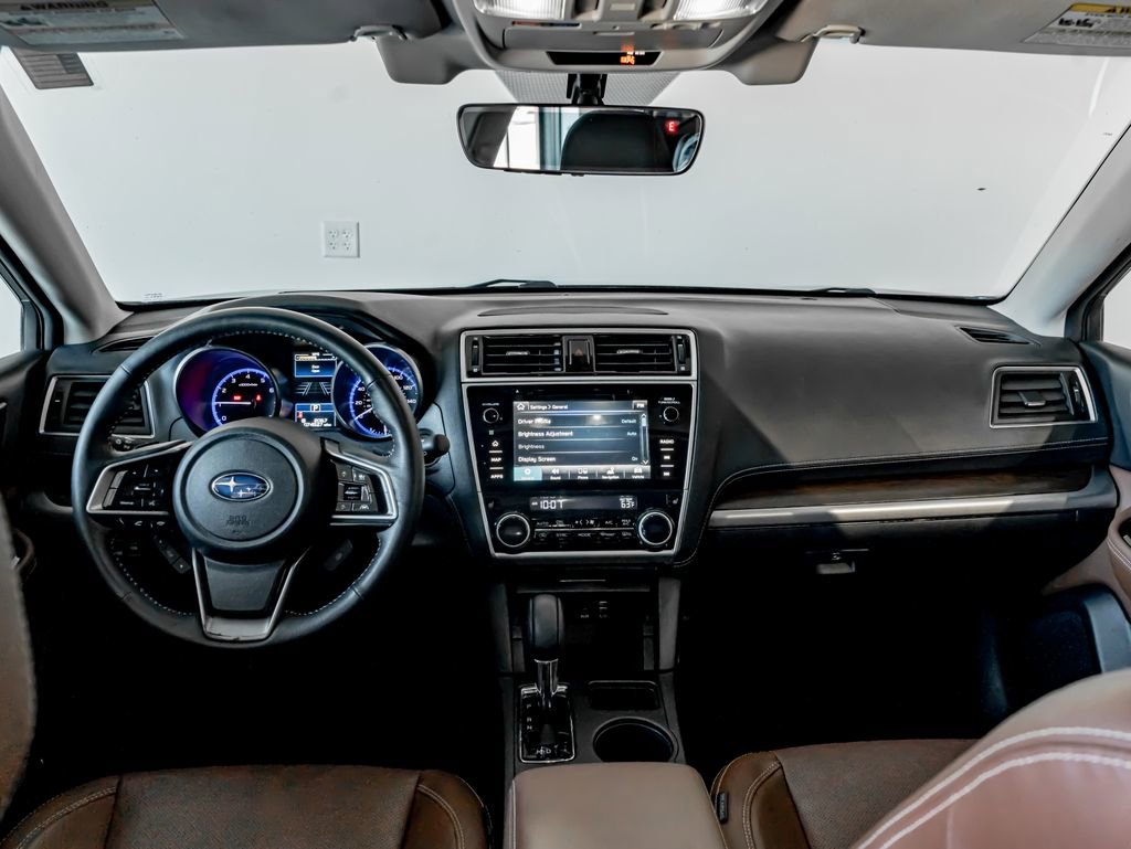 Used 2018 Subaru Outback 3.6R Touring image 18