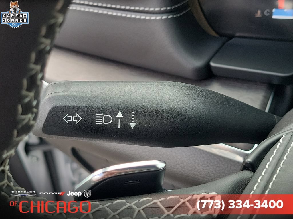 Used 2024 Jeep Grand Cherokee Overland w/ Luxury Tech Group IV AWD/4WD image 29