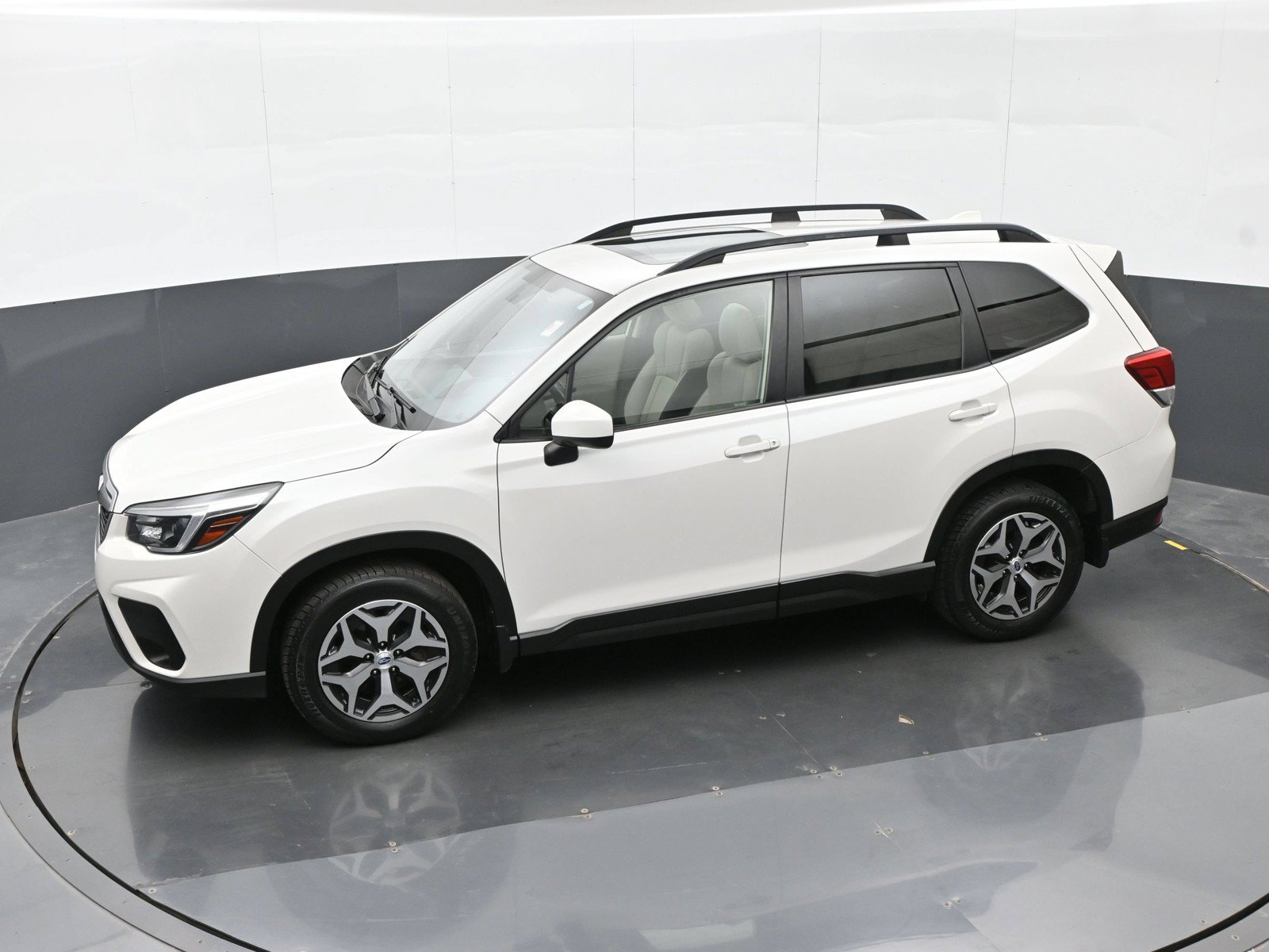 Used 2021 Subaru Forester Premium AWD/4WD image 34