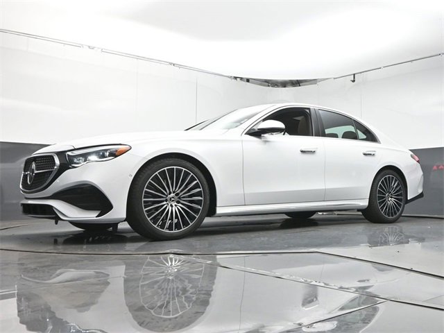 New 2026 Mercedes-Benz E 350 Sedan image 36