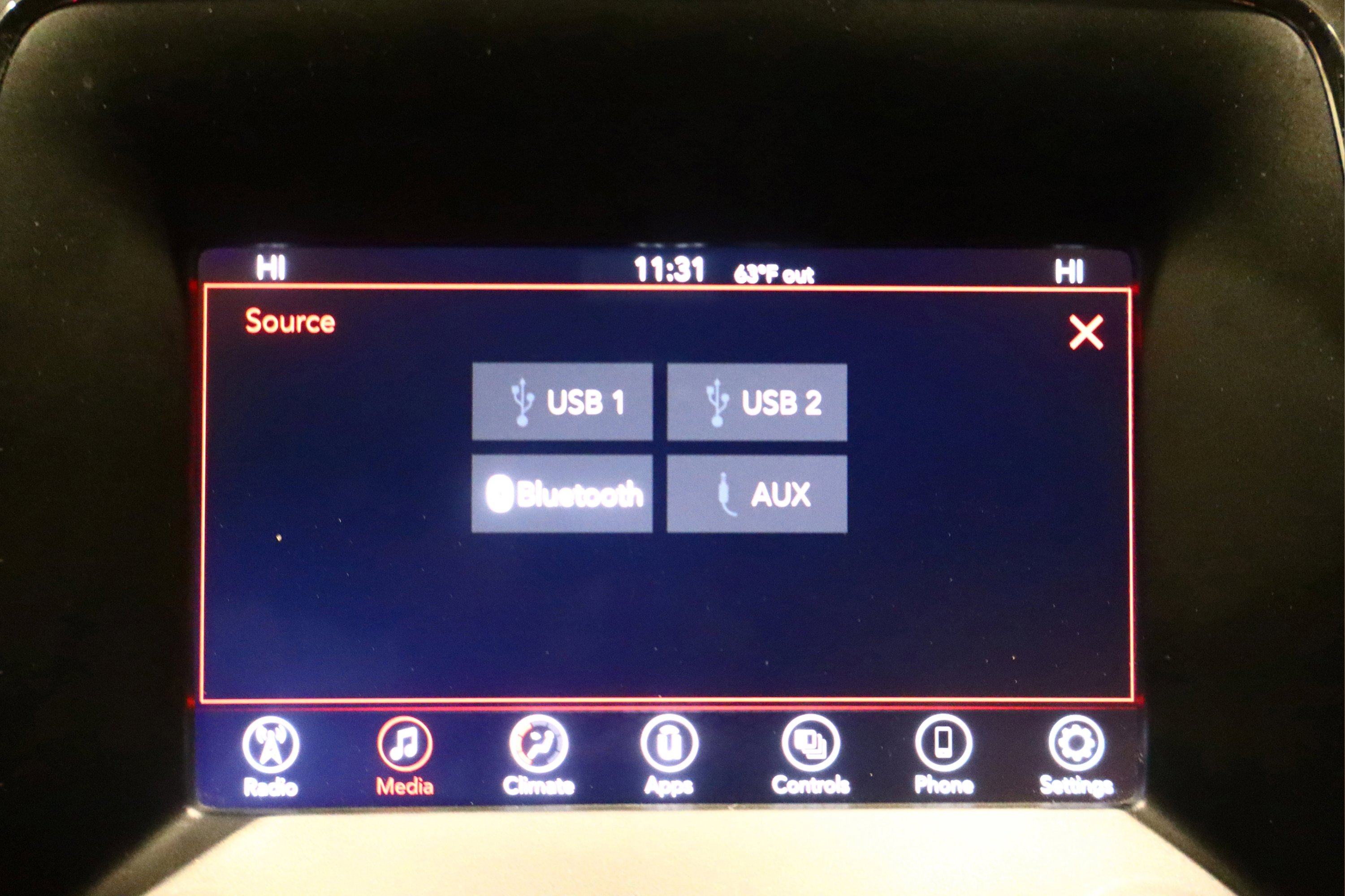 Used 2018 Dodge Durango SXT w/ 3rd Row Seating Group image 31