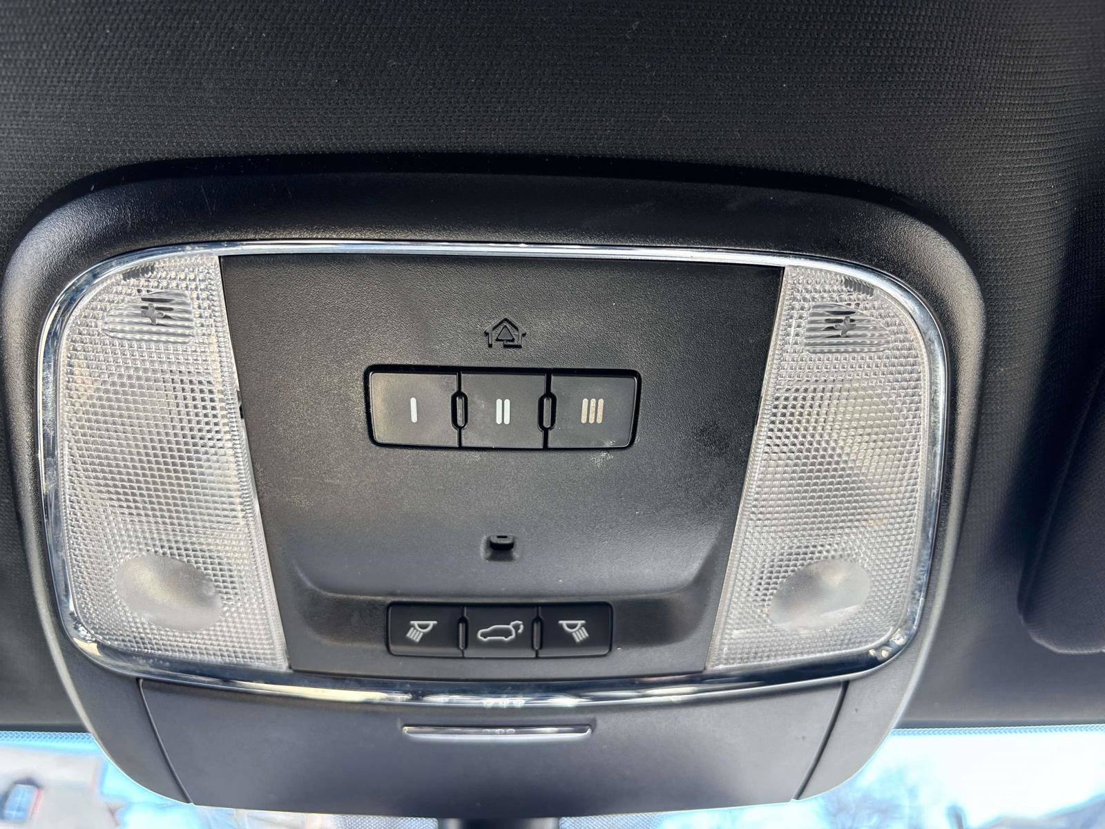 Certified 2017 Jeep Grand Cherokee Altitude image 25