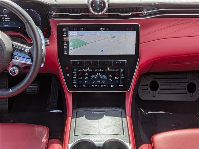 Used 2023 Maserati Grecale Modena image 12