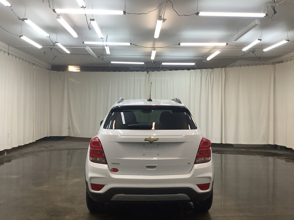 Used 2019 Chevrolet Trax LT w/ LT Convenience Package image 7