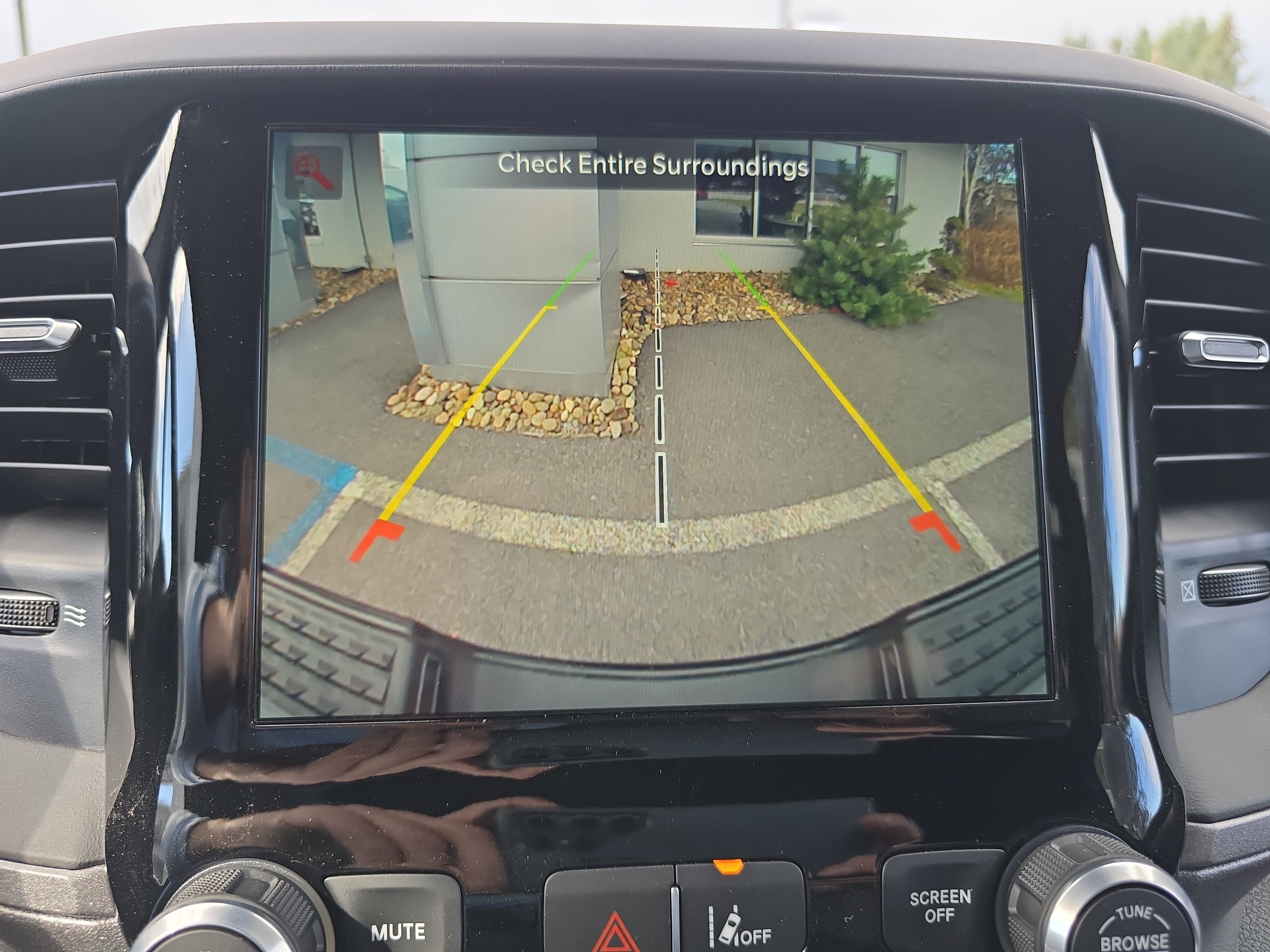 Used 2024 RAM 3500 Tradesman w/ Safety Group image 28