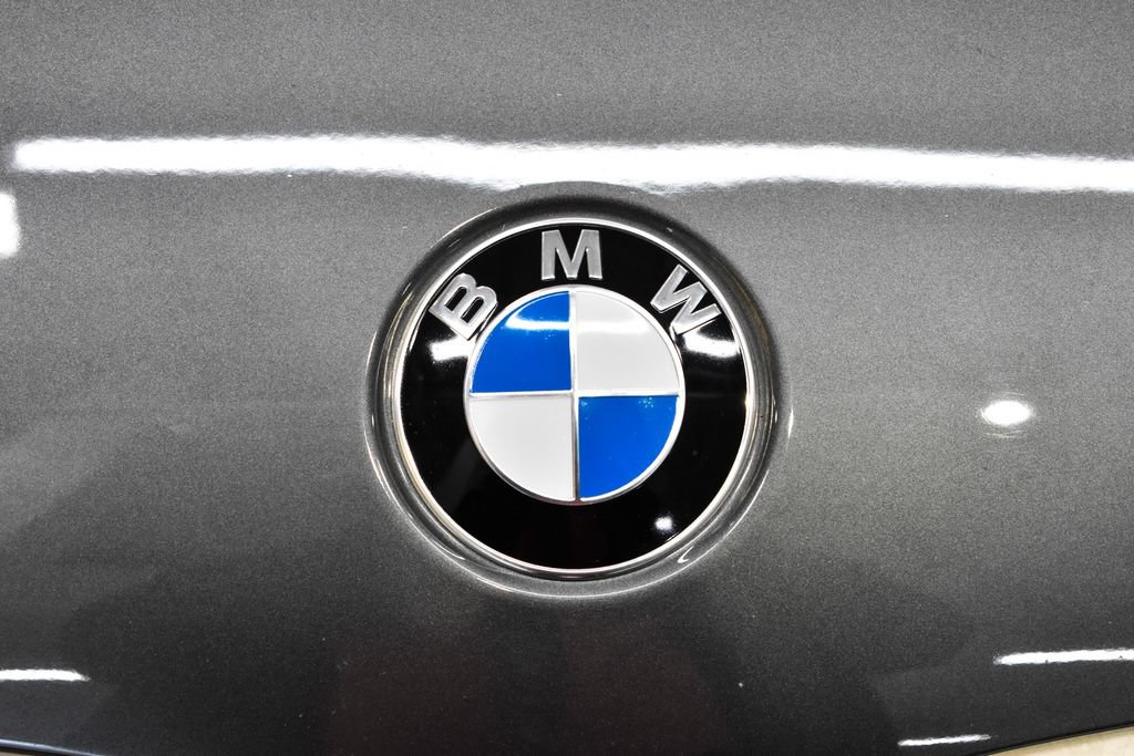 Used 2018 BMW M760i xDrive AWD/4WD image 10