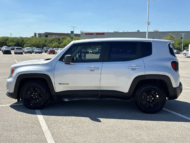 Used 2020 Jeep Renegade Sport FWD image 3
