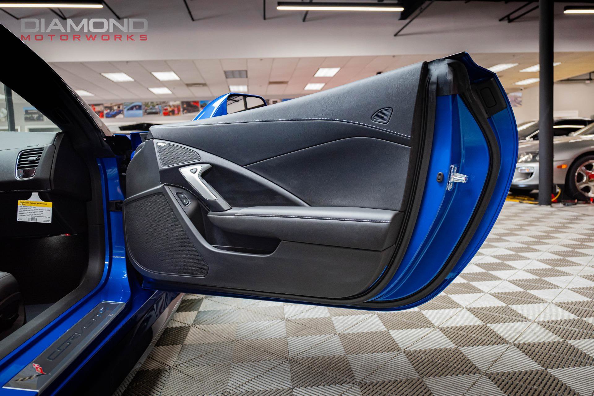 Used 2019 Chevrolet Corvette Grand Sport w/ Carbon Flash Badge Package image 78