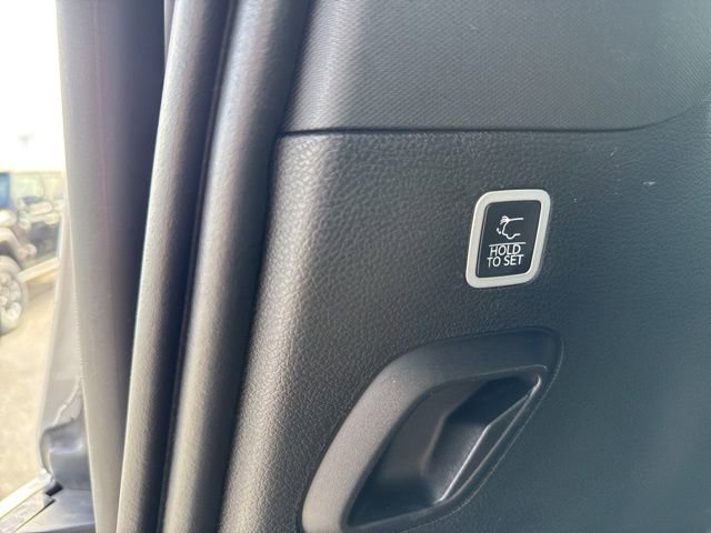 Used 2024 Jeep Wagoneer 4WD image 40