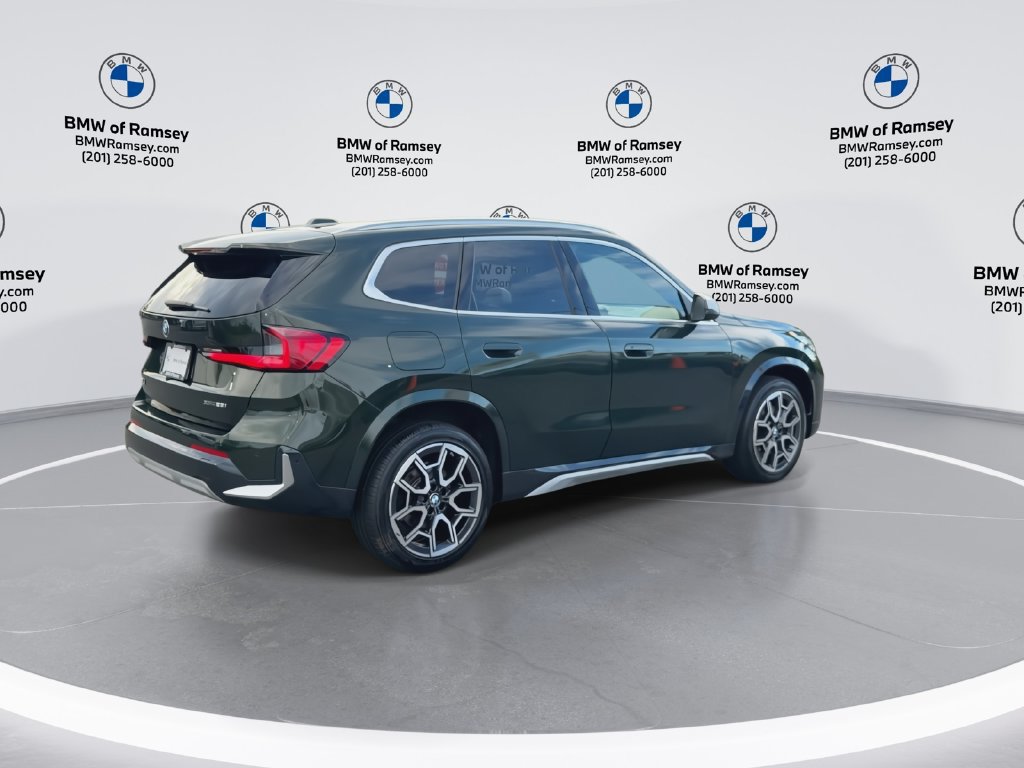 Used 2023 BMW X1 xDrive28i w/ Convenience Package AWD/4WD image 8