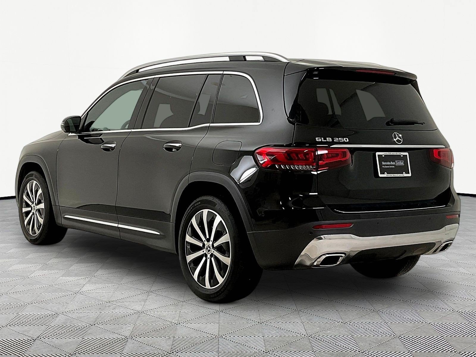 Certified 2021 Mercedes-Benz GLB 250 image 4
