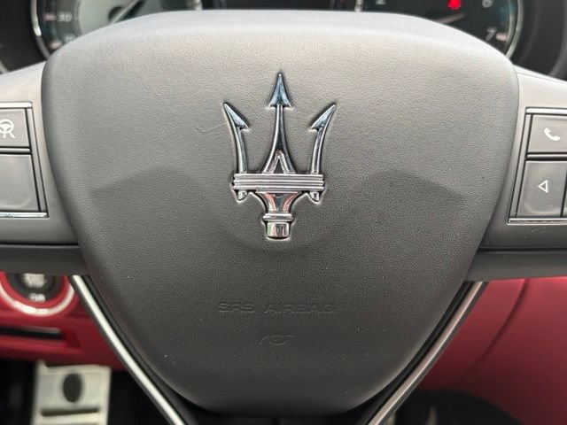 Used 2022 Maserati Quattroporte Trofeo RWD image 24