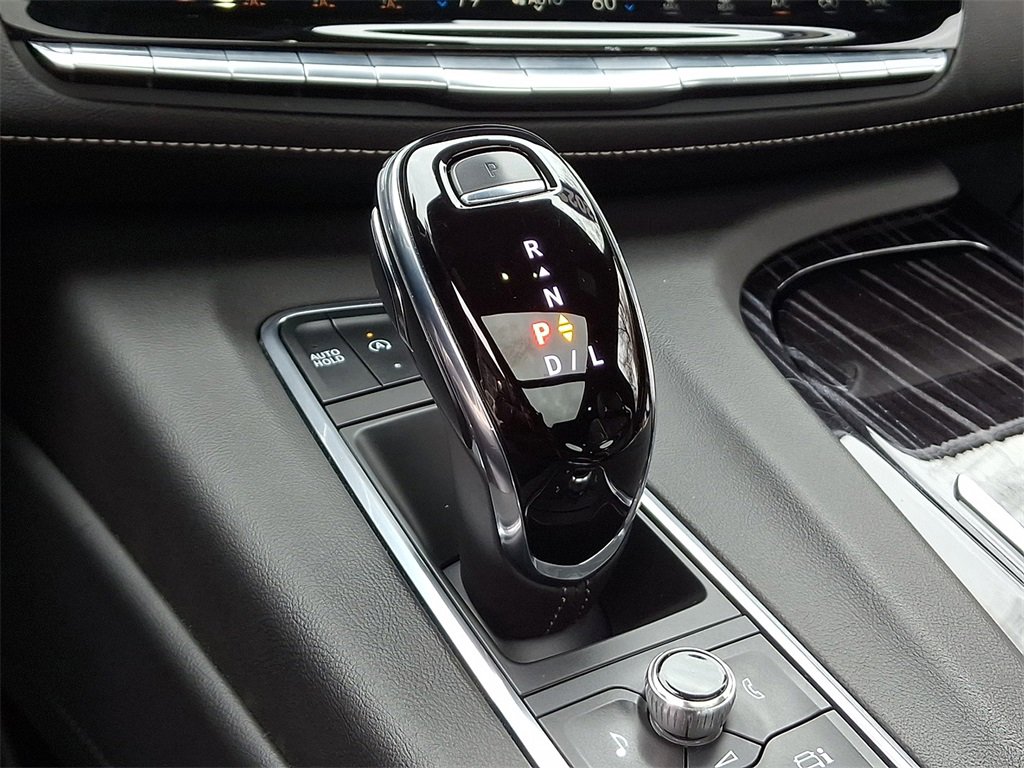 Used 2022 Cadillac Escalade ESV Sport w/ Touring Package image 17