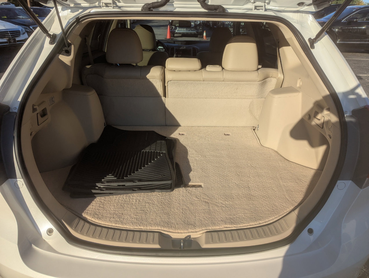 Used 2012 Toyota Venza XLE image 43