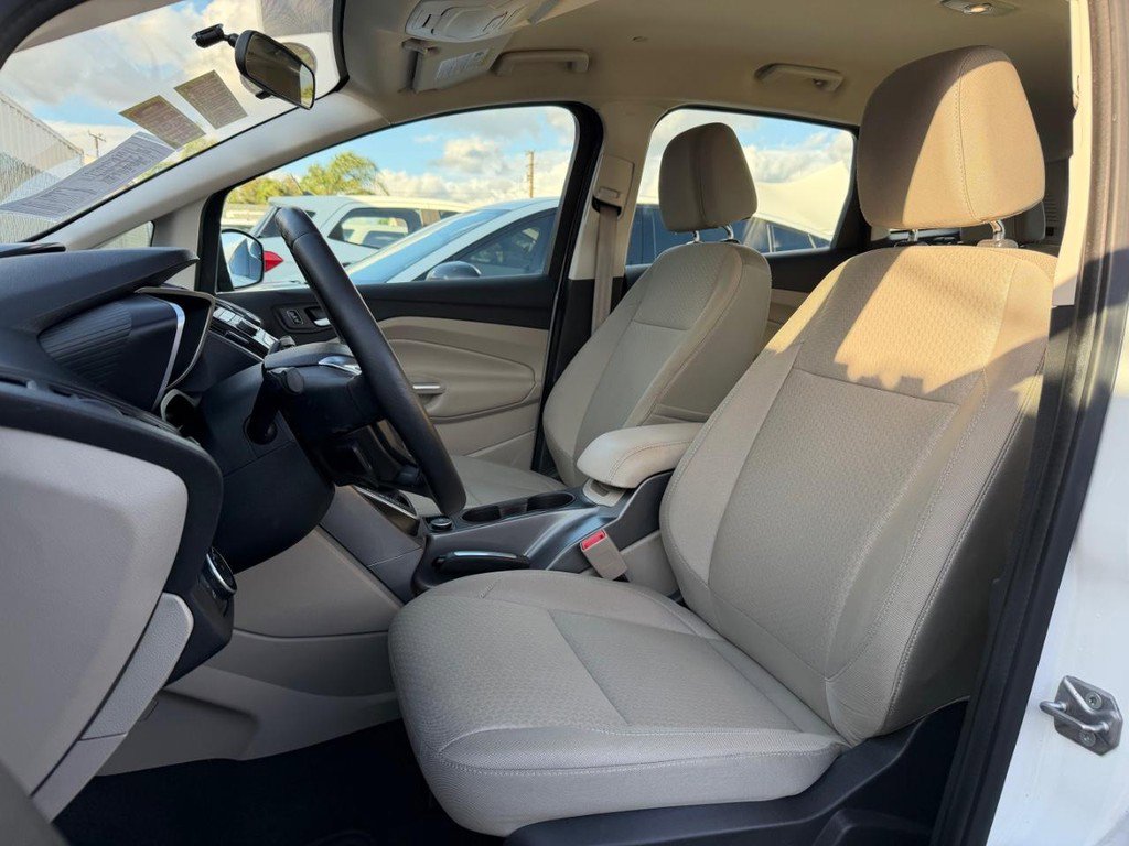 Used 2017 Ford C-MAX SE w/ Interior Protection Package image 18