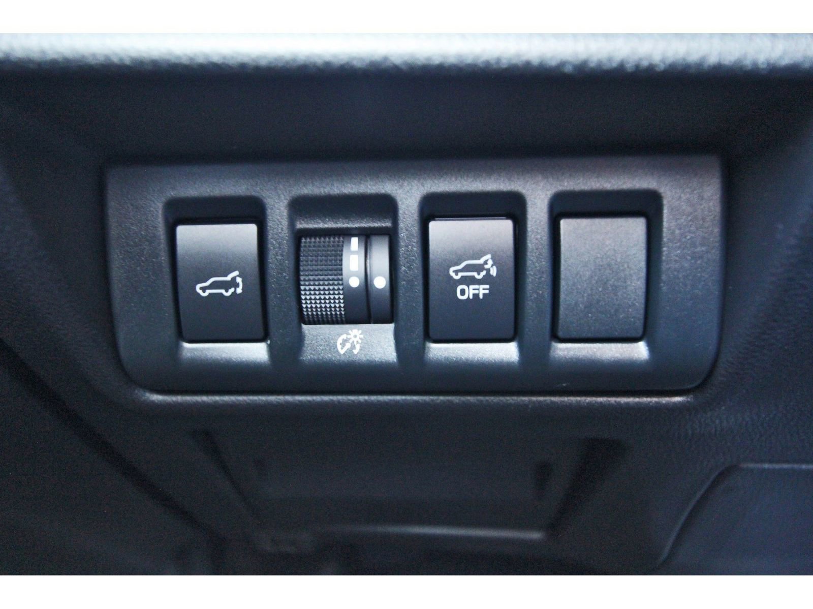 Certified 2025 Subaru Outback Onyx Edition image 20