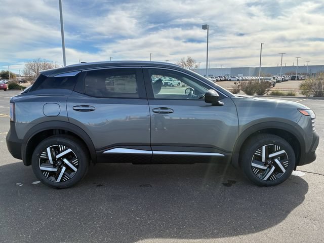 New 2026 Nissan Kicks SV w/ SV Premium Package FWD image 7
