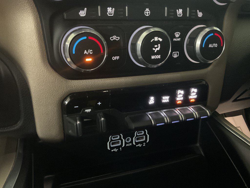 Used 2022 RAM 2500 Laramie AWD/4WD image 14