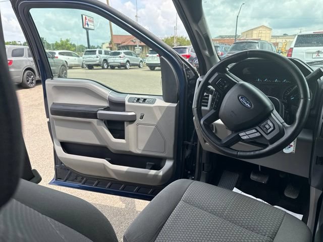 Used 2019 Ford F150 XLT w/ Equipment Group 302A Luxury AWD/4WD image 16