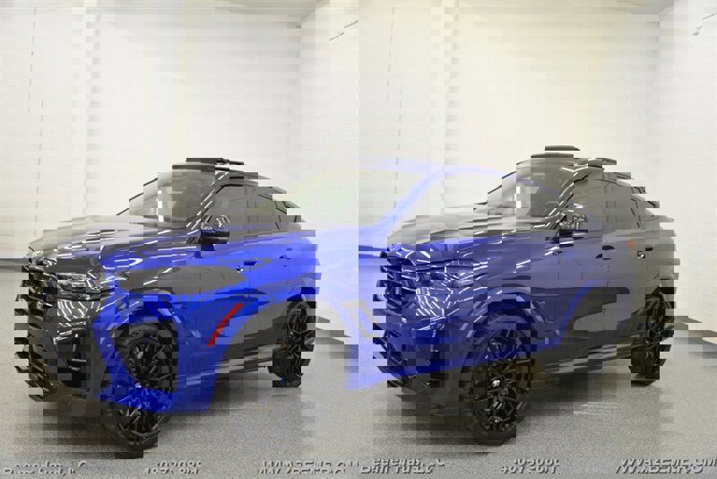 Used 2025 BMW X6 M Competition w/ Executive Package image 4